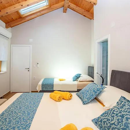 Vikendica Beautiful In