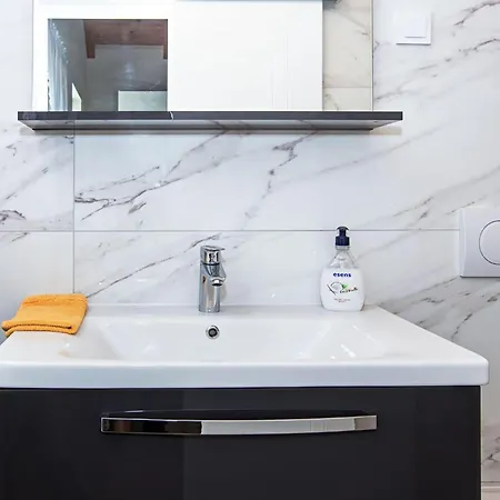 Vikendica Beautiful In