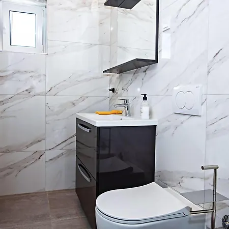 Vikendica Beautiful In *